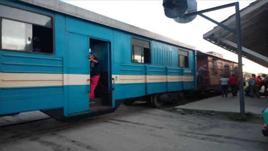 Circulará durante el verano nuevo tren de pasajeros procedente de Santa Clara hacia Cienfuegos