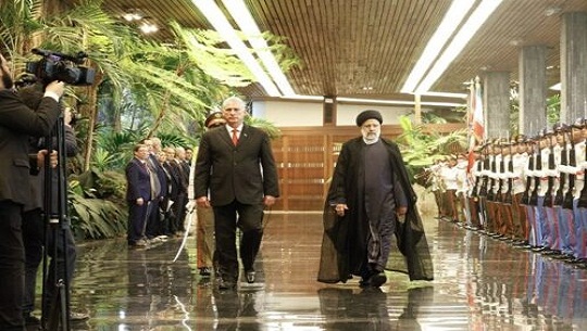 Presidente de Cuba sostuvo encuentro con su par de Irán