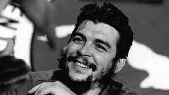 Presiden Raúl Castro y Díaz-Canel gala de homenaje al Che en Cuba