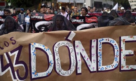 Continúan investigaciones en México sobre la desaparición de los 43 normalistas de Ayotzinapa