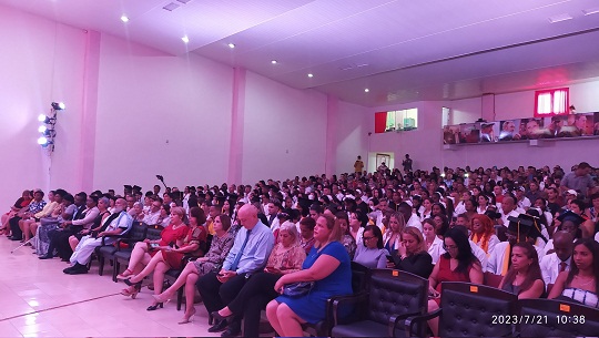 Celebra Universidad de Ciencias Médicas de Cienfuegos una nueva graduación