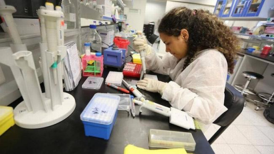Ponderan elevado nivel profesional de científicos cubanos