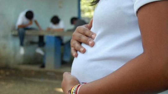 Día Mundial de la Población: 10 claves sobre el embarazo adolescente como desafío social en Cuba