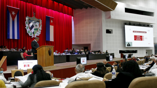 Aprueba Parlamento cubano Ley del Código Penal Militar