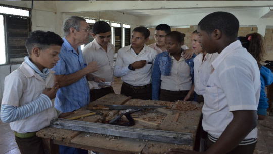 Suplirán producciones de centros politécnicos de Cienfuegos necesidades poblacionales