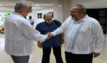Recibe Primer ministro de Cuba a dirigente de San Petersburgo (Foto tomada de Prensa Latina)