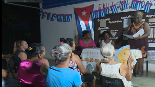 Asumen mujeres de Cienfuegos nuevas iniciativas en aniversario 63 de su organización