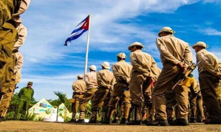 Felicitan Raúl Castro y Díaz-Canel a ejército juvenil de Cuba