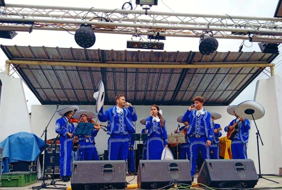 Presentación de los Galanes Aztecas en municipios de la provincia de Villa Clara.