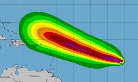 Se formó la tormenta tropical Lee en el Atlántico central