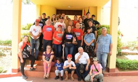 Amigos de Cuba en Nicaragua ratifican solidaridad con la isla