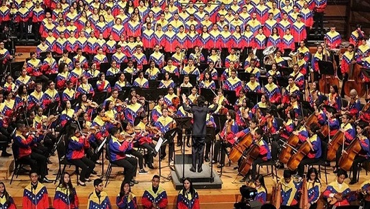 🎧 Caracas acoge festival mundial para niños y jóvenes músicos