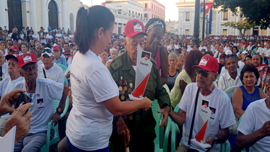 Recuerdan en Cienfuegos a mártires del 5 de septiembre de 1957