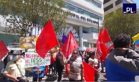 Organizaciones de Ecuador piden a Corte rechazar decreto del presidente Guillermo Lasso