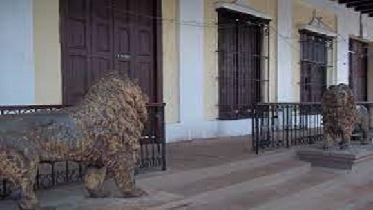 Casa de los leones