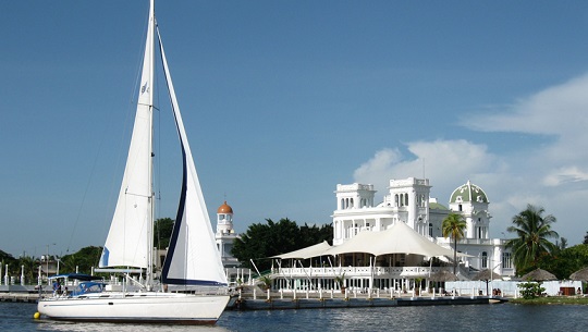 Conozca a Cienfuegos la Perla del Sur