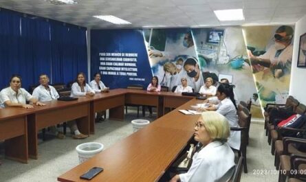 Evalúan especialidades de Posgrado en Universidad de Ciencias Médicas de Cienfuegos