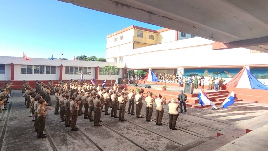 Celebran aniversario 45 de creada la Escuela Militar Camilo Cienfuegos 