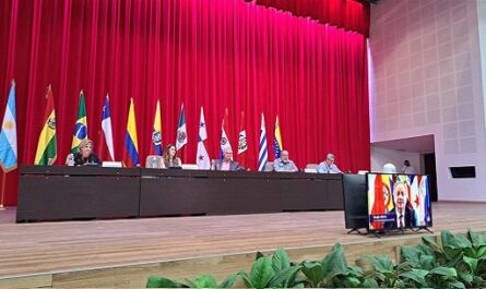 Presidente de Cuba asiste a inauguración de Expoaladi 2023