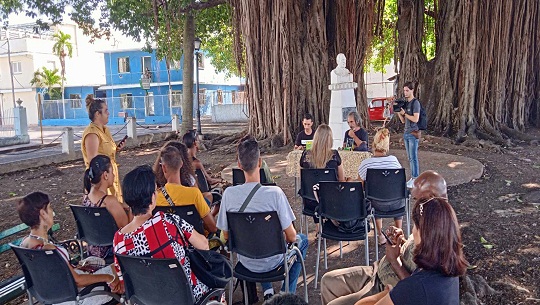 Realizan en Cienfuegos espacio cultural Sábado del Libro