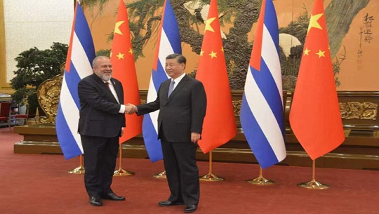 Presidente de China y Premier cubano por ampliar cooperación