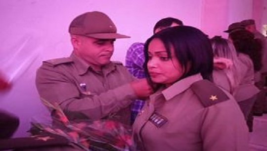 Ascienden a oficiales de la Región Militar Cienfuegos en conmemoración del aniversario 61 de las FAR