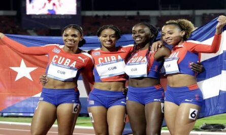 Oro para Cuba en atletismo femenino en el relevo 4x100