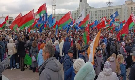 Recuerdan en Belarús aniversario de la Revolución de Octubre