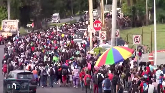 🎧 Sale nueva caravana de migrantes de la frontera sur de México
