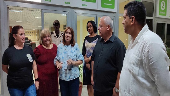 Hospital de Cienfuegos reinaugura sala de terapia intermedia quirúrgica