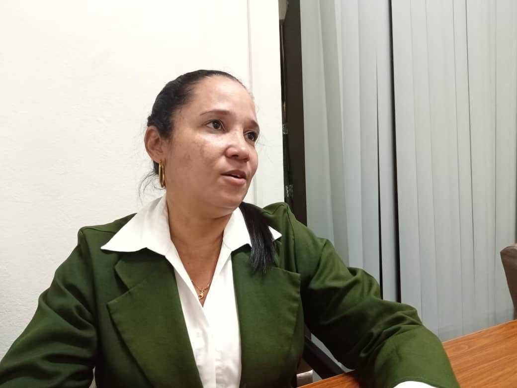 Nildamarys Castillo Urgellés, jefa de Negocios en la Dirección Provincial de este sector bancario, en Cienfuegos