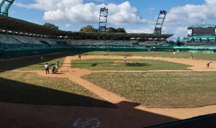 Comenzó cuadrangular de béisbol en Cienfuegos