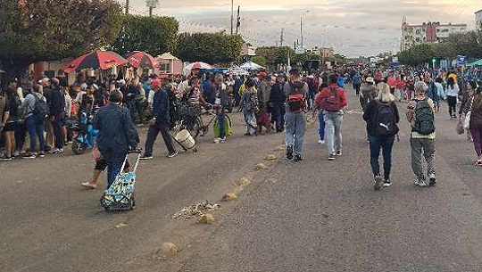 Feria agropecuaria en la ciudad de Cienfuegos a propósito del fin de año