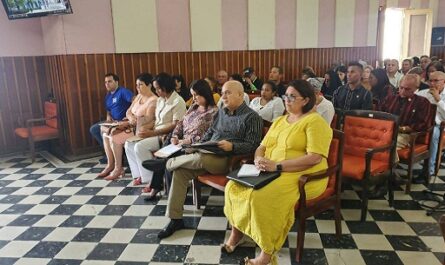 octava sesión ordinaria del décimo octavo período de mandato de la Asamblea Municipal del Poder Popular en Cienfuegos