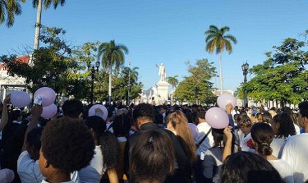 Tributo a José Martí en víspera de su nacimiento