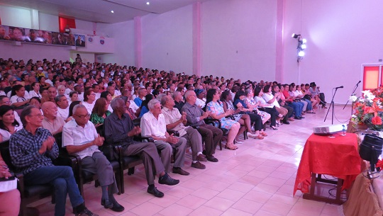 Festeja clase obrera sureña los 85 años de creada la CTC