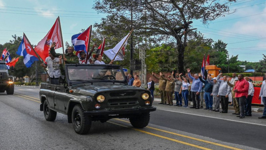 La caravana triunfal seguirá llevando la dignidad de Cuba