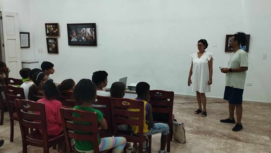 Celebran acciones comunitarias en jornada por 15 años del proyecto cienfueguero Trazos Libres