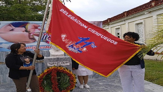 Abanderan en Cienfuegos primera delegación del país al XI Congreso de la FMC