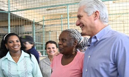 Constata Díaz-Canel resultados productivos en la capital de Cuba