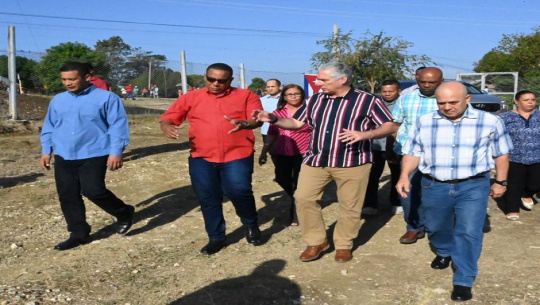 Continúa Presidente cubano visitas de trabajo en provincias orientales