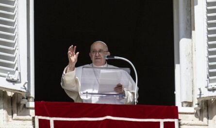 Cuba felicita al papa Francisco por 11 años de pontificado
