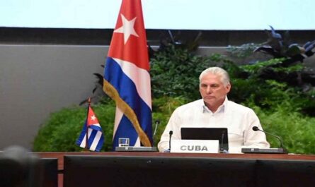 Presidente-de-Cuba-expresa-apoyo-a-Mexico-en-cumbre-de-la-Celac