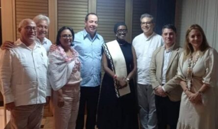 Cuba-ratifica-voluntad-de-proteger-a-poblacion-con-VIH-sida