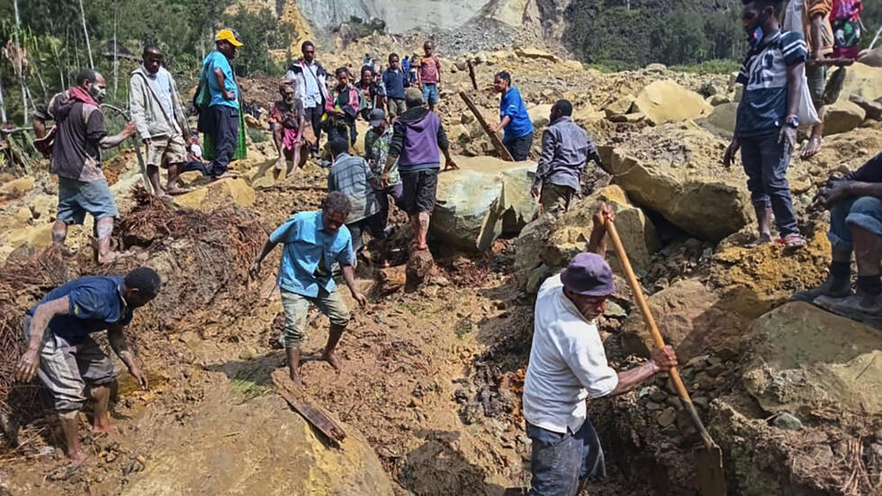 Deslizamiento-de-tierra-sepulto-a-dos-mil-personas-en-Papua-Nueva-Guinea
