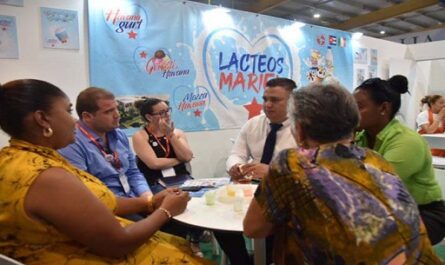 Encuentros-de-negocios-caracterizan-Feria-de-Alimentos-Cuba-2024