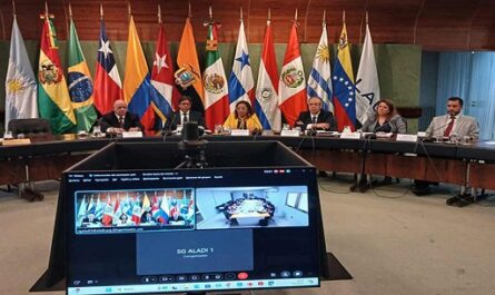 Asume-Cuba-la-Presidencia-del-Comite-de-Representantes-de-Aladi