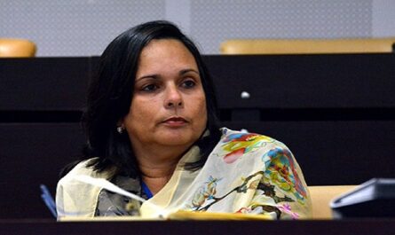 Eligen nueva Contralora General de la República de Cuba