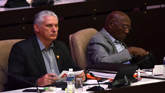 Insiste presidente de Cuba en importancia de aumentar producciones