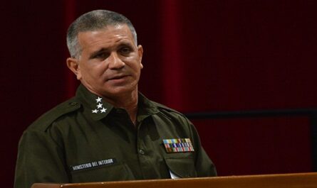 Ley de Migración refuerza vínculos con cubanos en el exterior